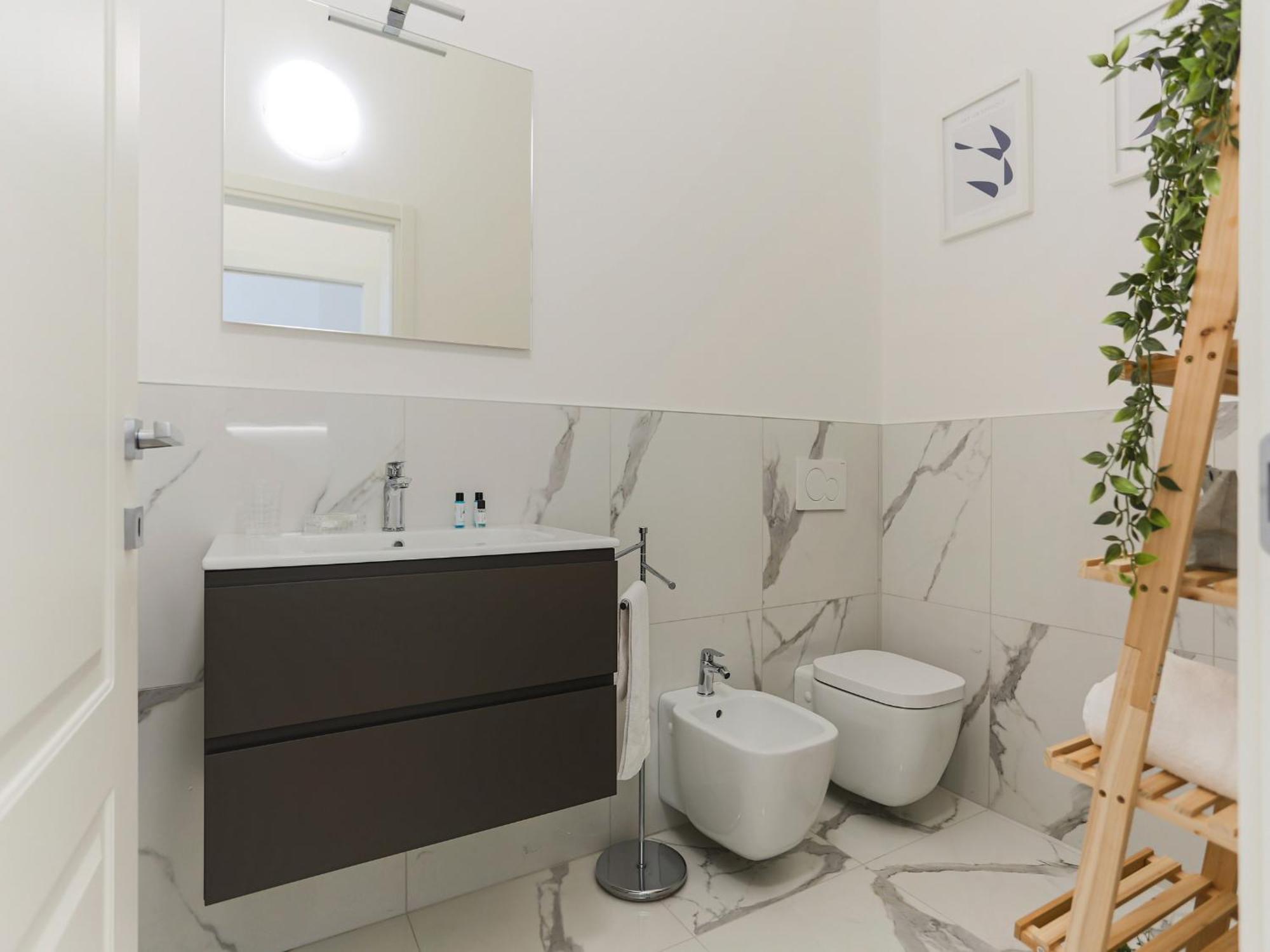The Best Rent - Modern One Bedroom Apartment In San Babila 밀라노 외부 사진